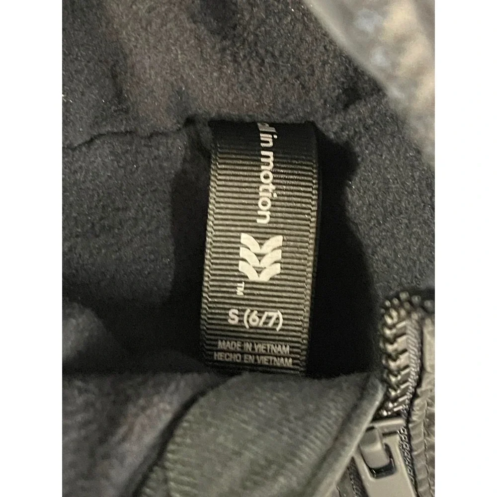 All in Motion Kids Black Puffer Jacket Hooded Fleece Lined Winter Coat Size S